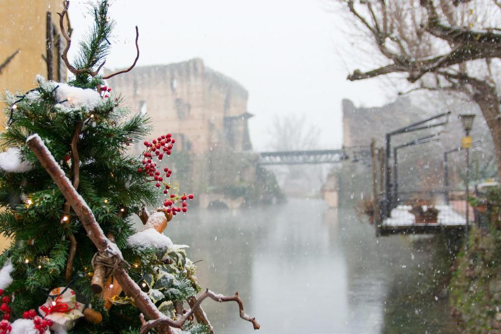 Le Finestre Su Borghetto Otel Valeggio sul Mincio Dış mekan fotoğraf