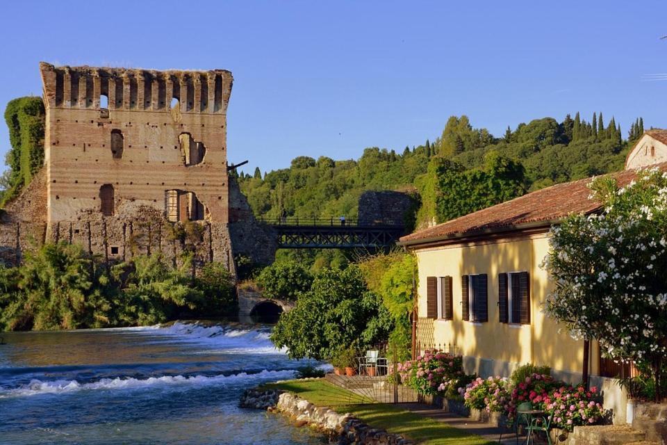 Le Finestre Su Borghetto Otel Valeggio sul Mincio Dış mekan fotoğraf